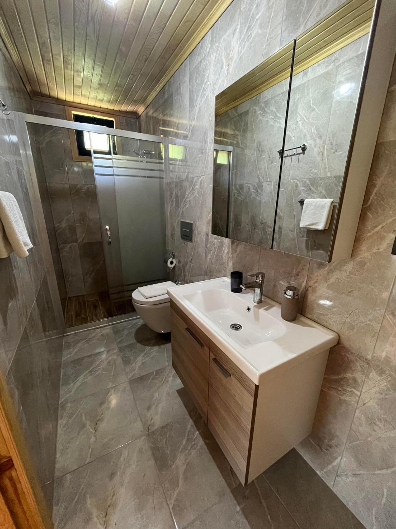 Olympos Yavuz Hotel Cirali Bagian luar foto