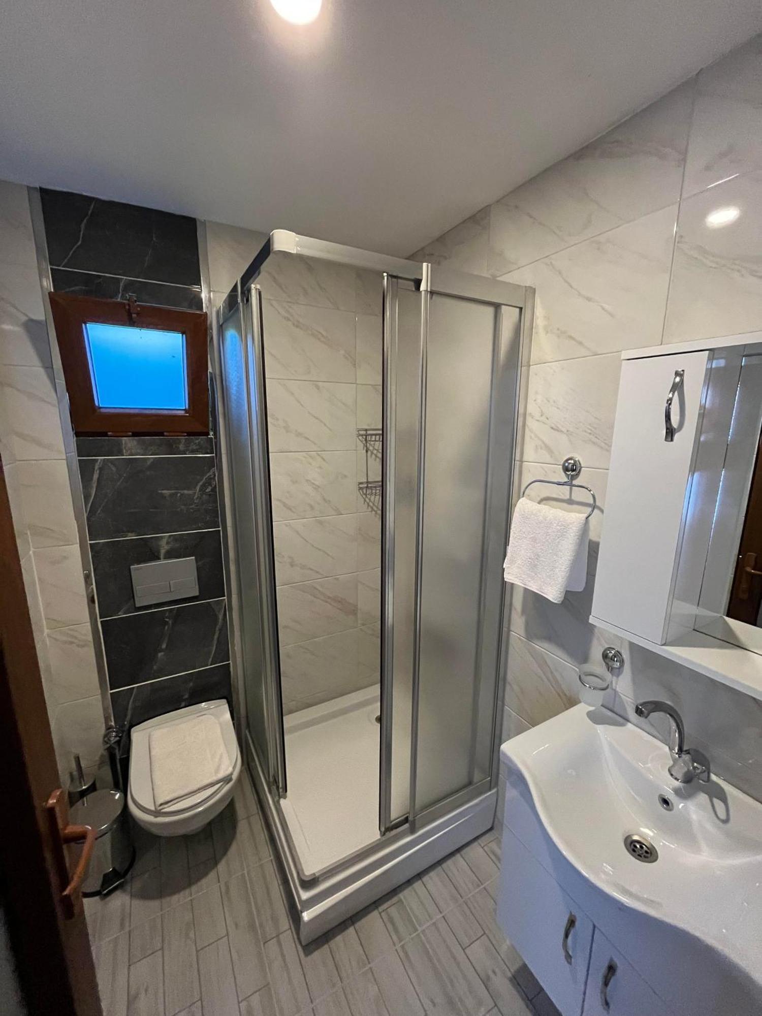 Olympos Yavuz Hotel Cirali Bagian luar foto